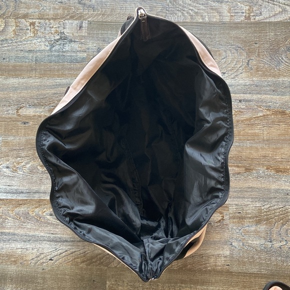 Victoria Secret | Expandable Tote Bag - Picture 6 of 9